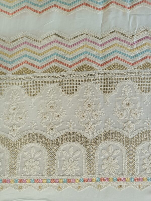 Georgette Base multiple sequence colours with border